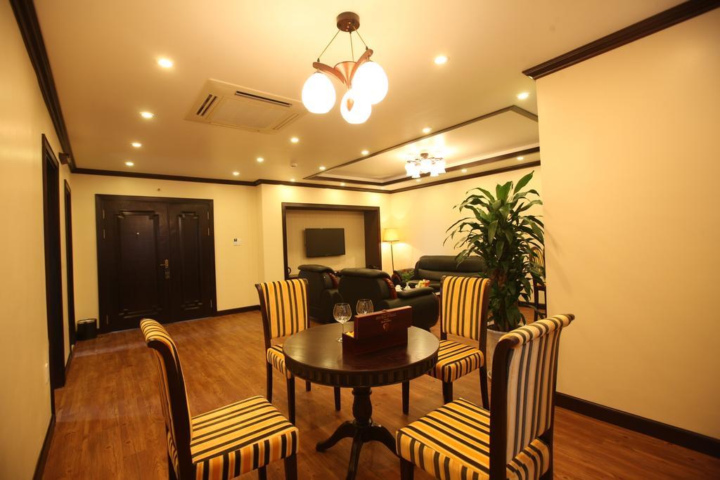 Lac Long Hotel האי פונג מראה חיצוני תמונה
