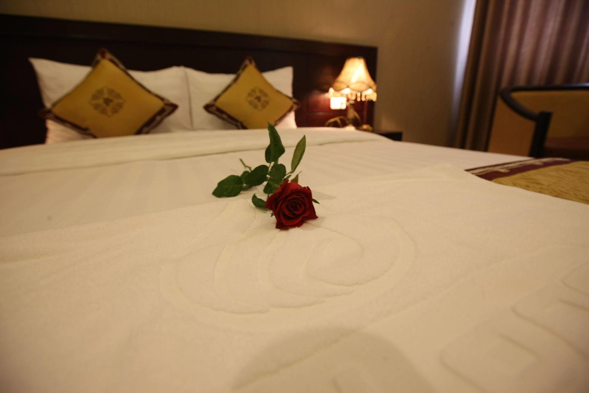 Lac Long Hotel האי פונג מראה חיצוני תמונה